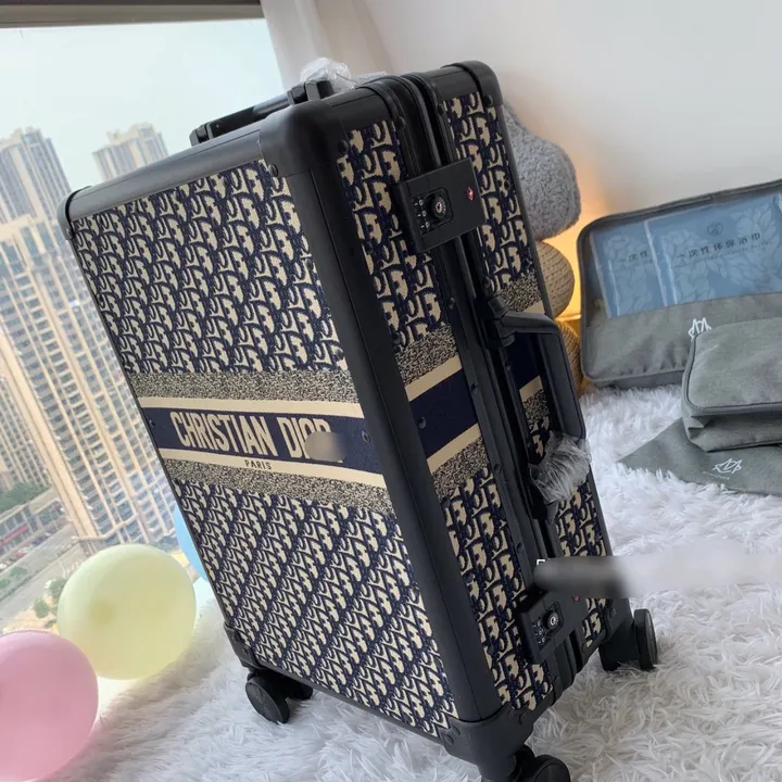スーパーコピー ディオール スーツケース