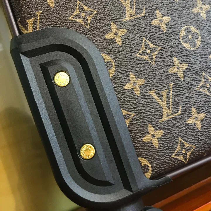 スーパーコピー ルイヴィトン スーツケース