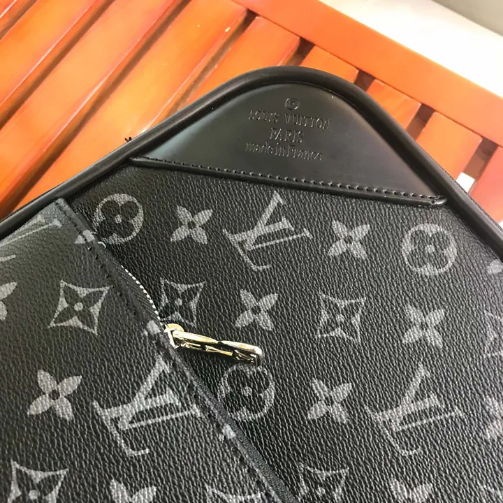 スーパーコピー ルイヴィトン スーツケース