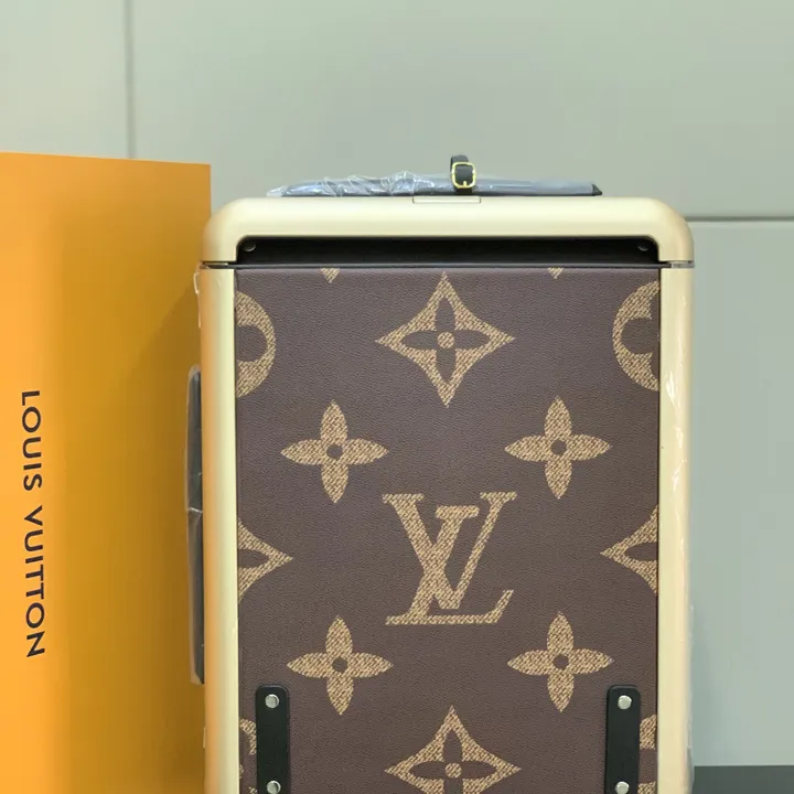 スーパーコピー ルイヴィトン スーツケース