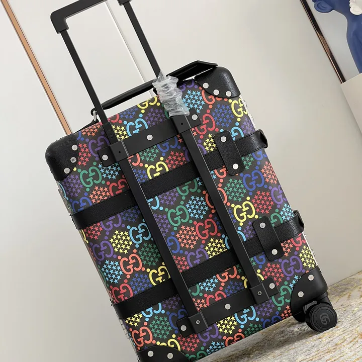 スーパーコピー グッチ スーツケース