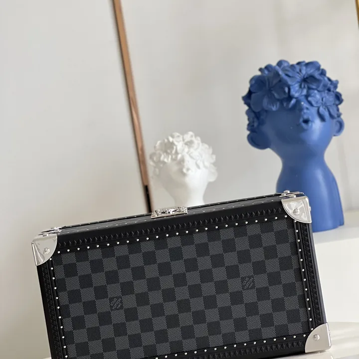 スーパーコピー ルイヴィトン スーツケース