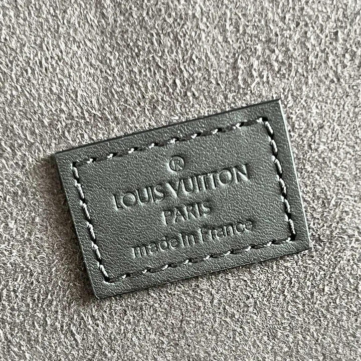 スーパーコピー ルイヴィトン スーツケース