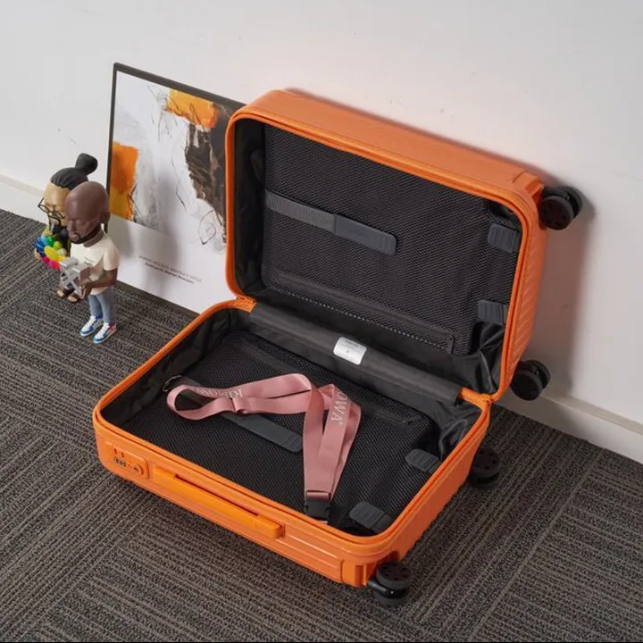 スーパーコピー リモワ スーツケース