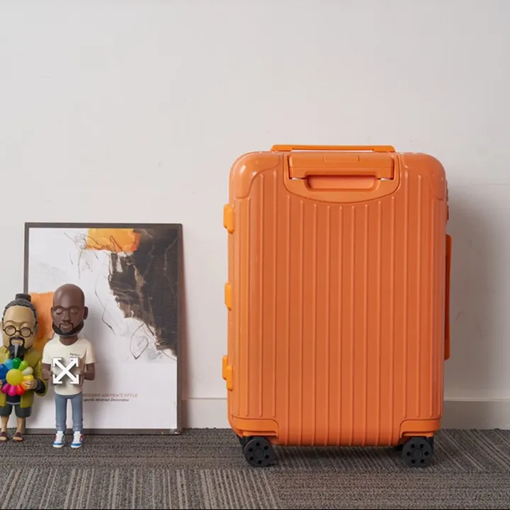 スーパーコピー リモワ スーツケース