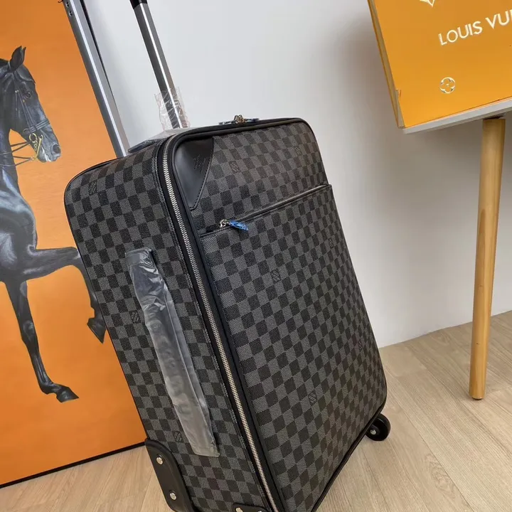 スーパーコピー ルイヴィトン スーツケース