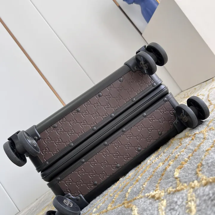 スーパーコピー グッチ スーツケース