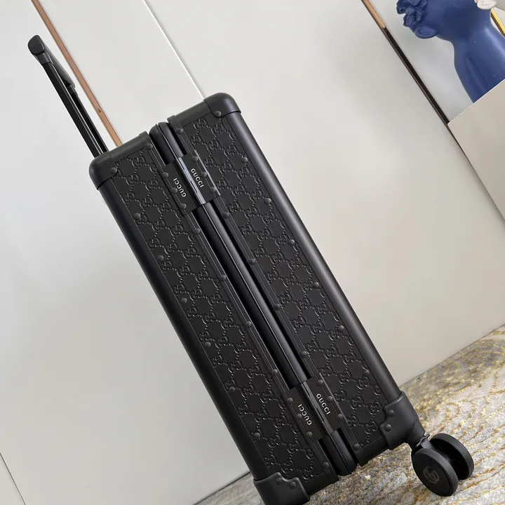 スーパーコピー グッチ スーツケース