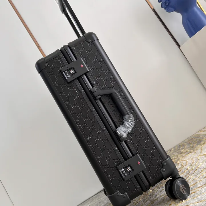 スーパーコピー グッチ スーツケース