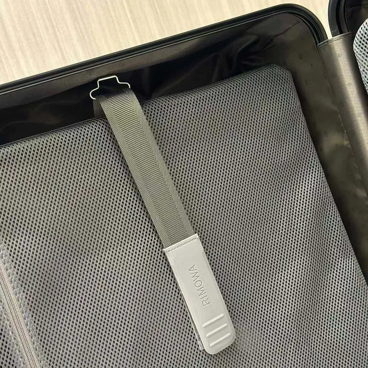 スーパーコピー リモワ スーツケース