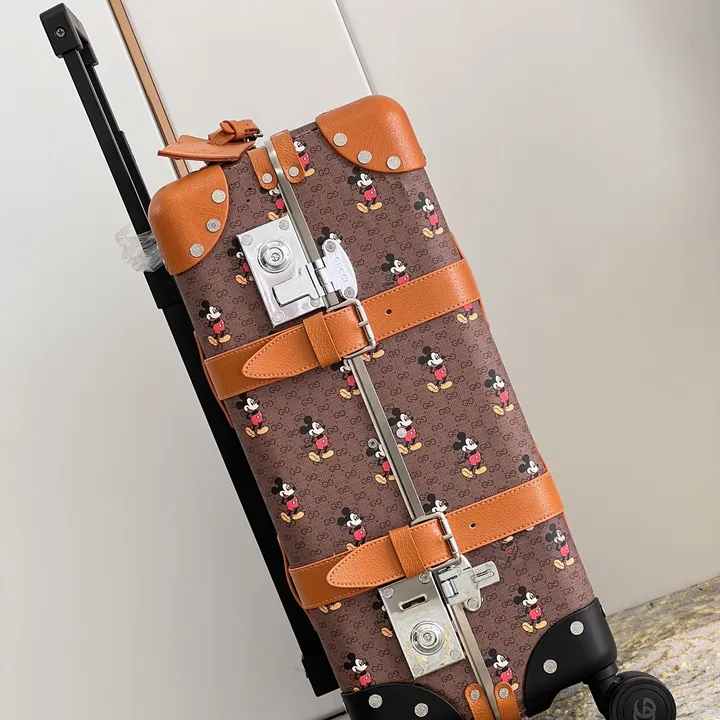 スーパーコピー グッチ スーツケース