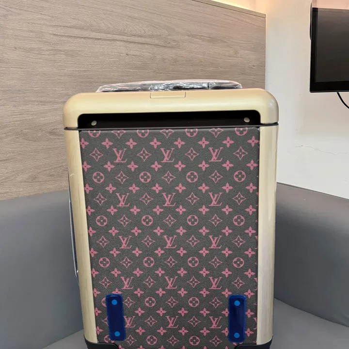 スーパーコピー ルイヴィトン スーツケース