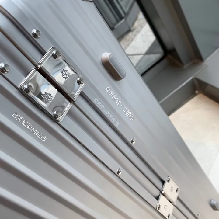 スーパーコピー リモワ スーツケース