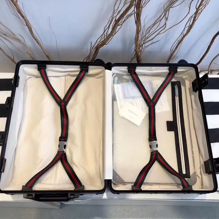 スーパーコピー グッチ スーツケース