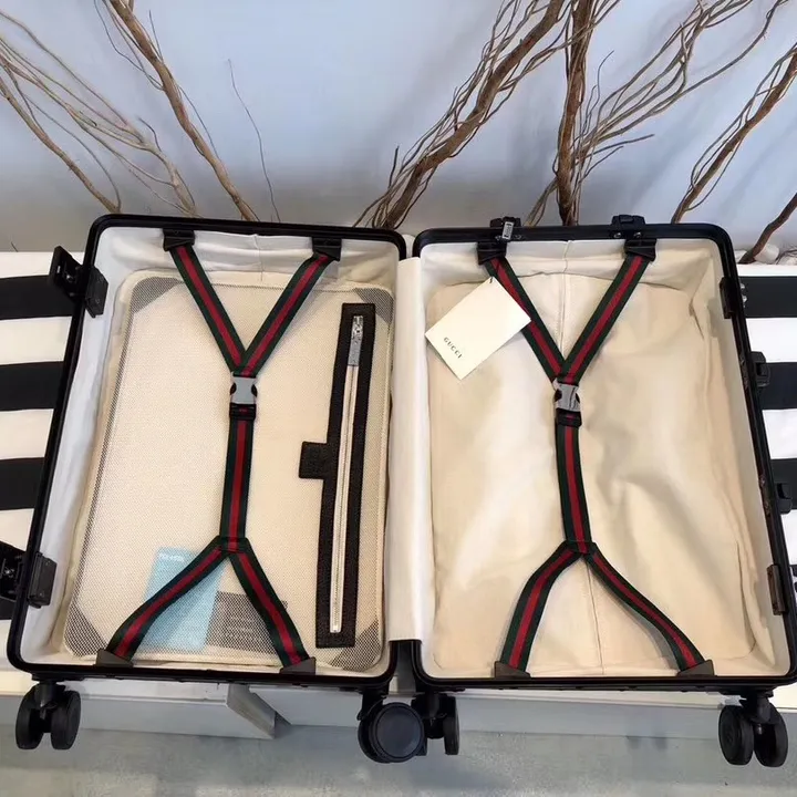 スーパーコピー グッチ スーツケース