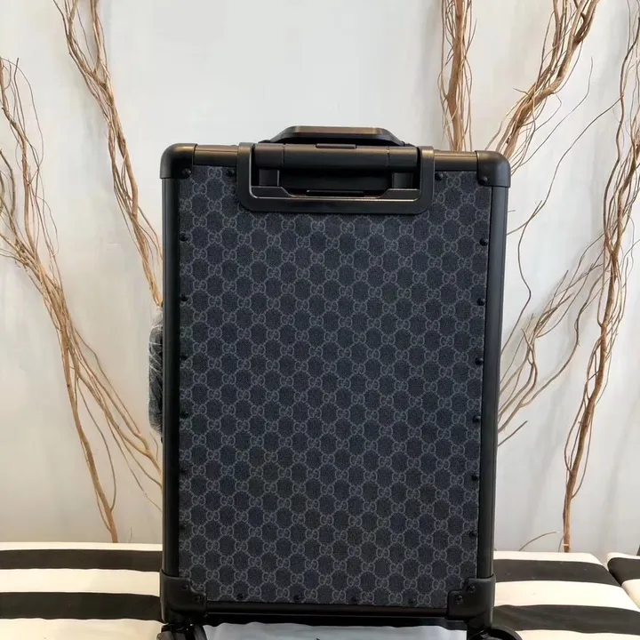 スーパーコピー グッチ スーツケース