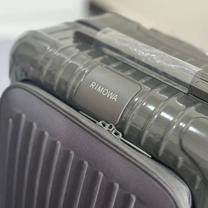 スーパーコピー リモワ スーツケース