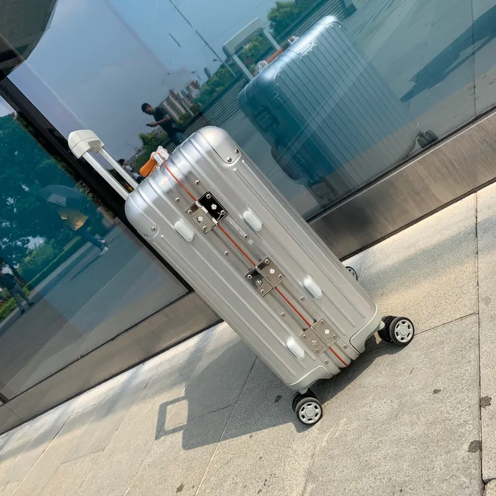 スーパーコピー グッチ スーツケース