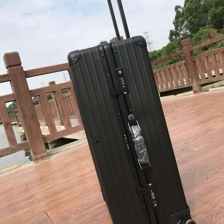 スーパーコピー グッチ スーツケース