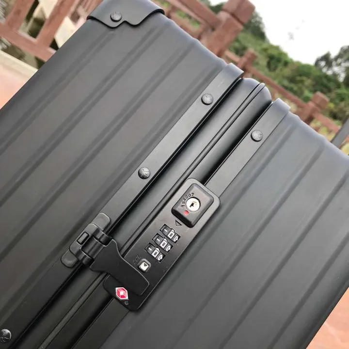 スーパーコピー グッチ スーツケース