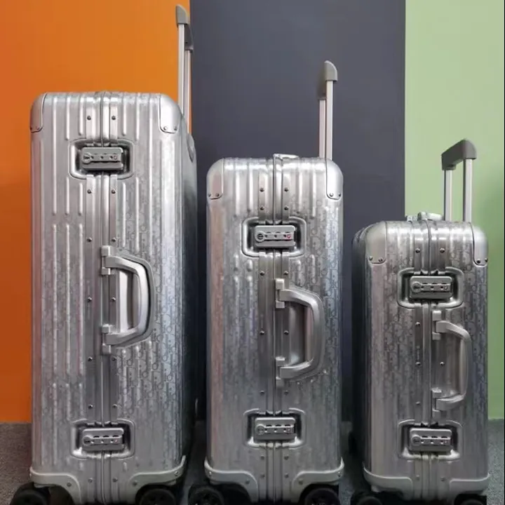 スーパーコピー グッチ スーツケース