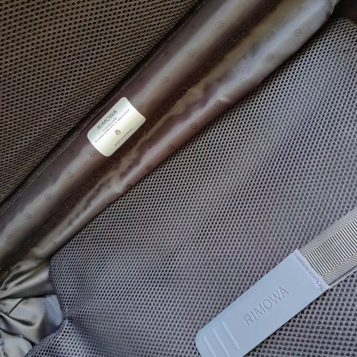 スーパーコピー リモワ スーツケース
