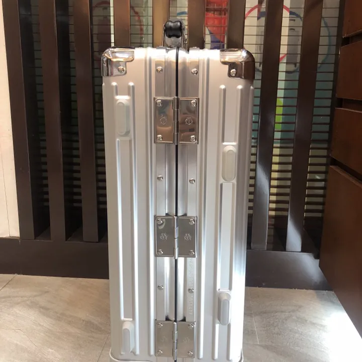 スーパーコピー リモワ スーツケース