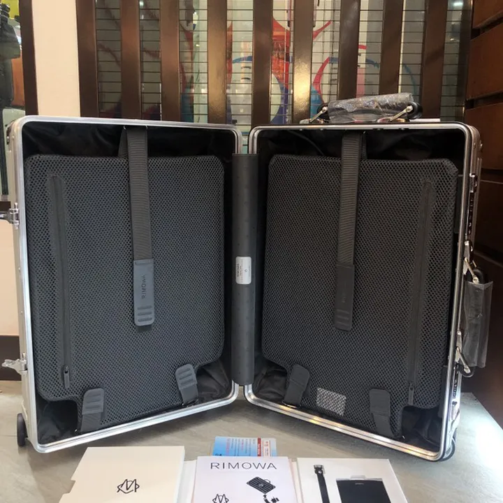 スーパーコピー リモワ スーツケース