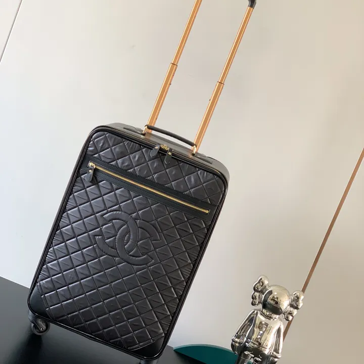 スーパーコピー シャネル スーツケース