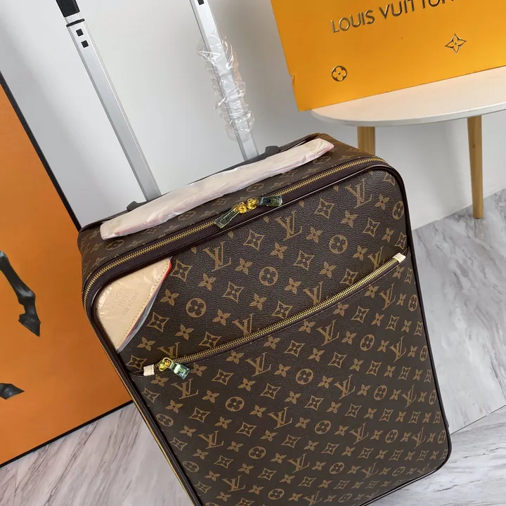 スーパーコピー ルイヴィトン スーツケース