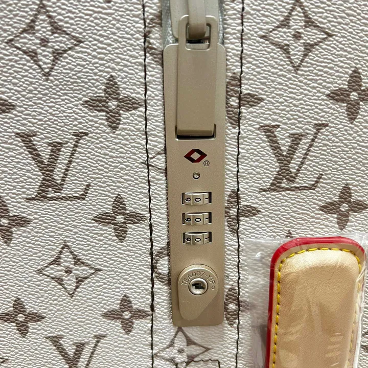 スーパーコピー ルイヴィトン スーツケース