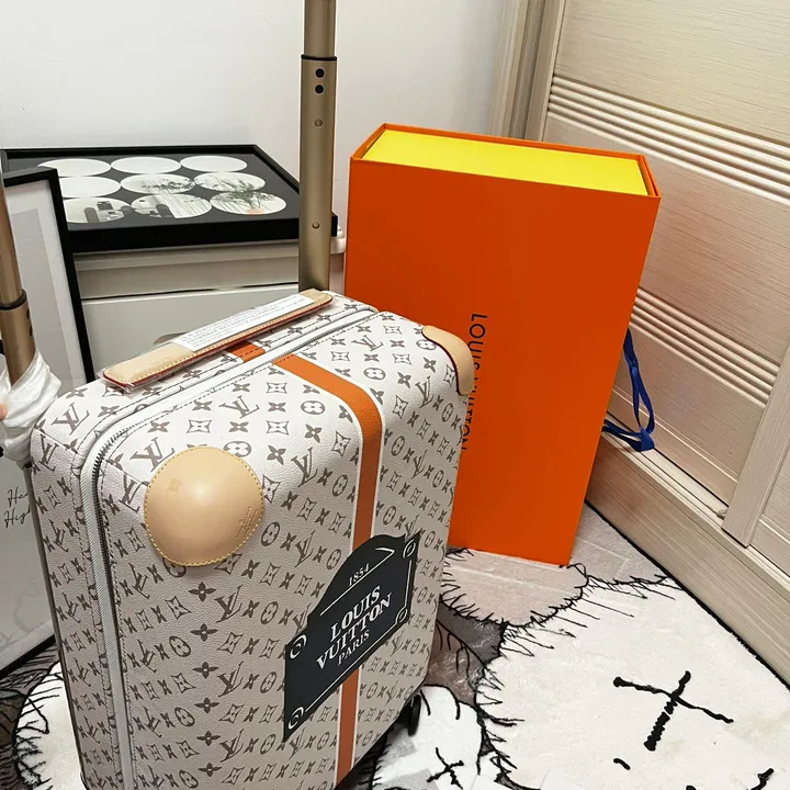 スーパーコピー ルイヴィトン スーツケース