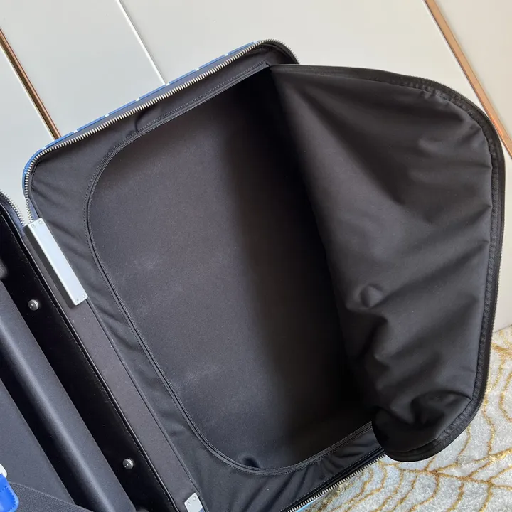 スーパーコピー ルイヴィトン スーツケース