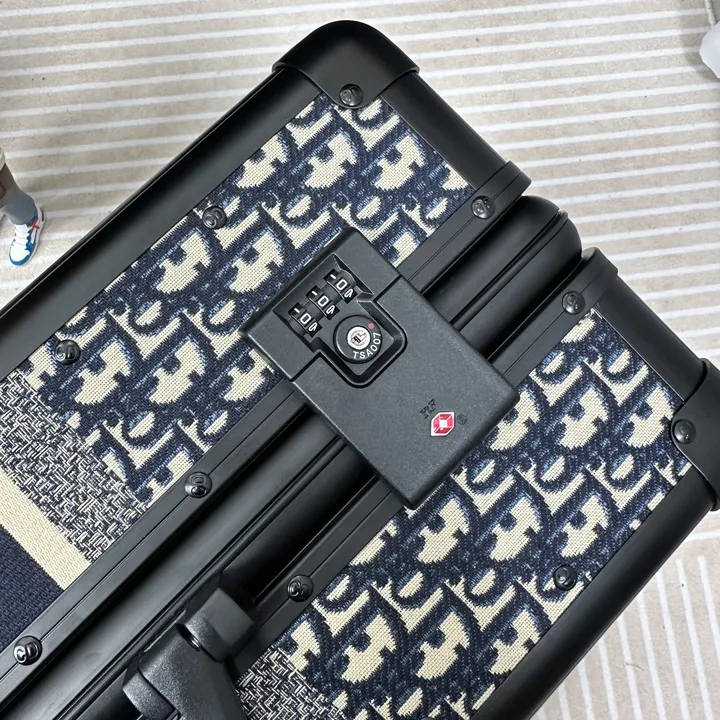 スーパーコピー ディオール スーツケース