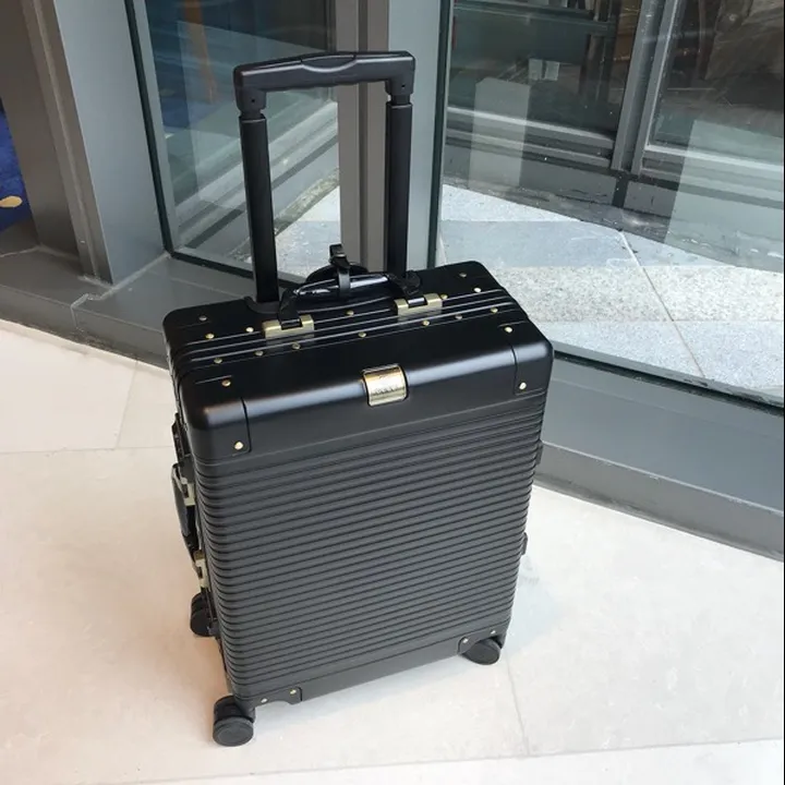 スーパーコピー グッチ スーツケース