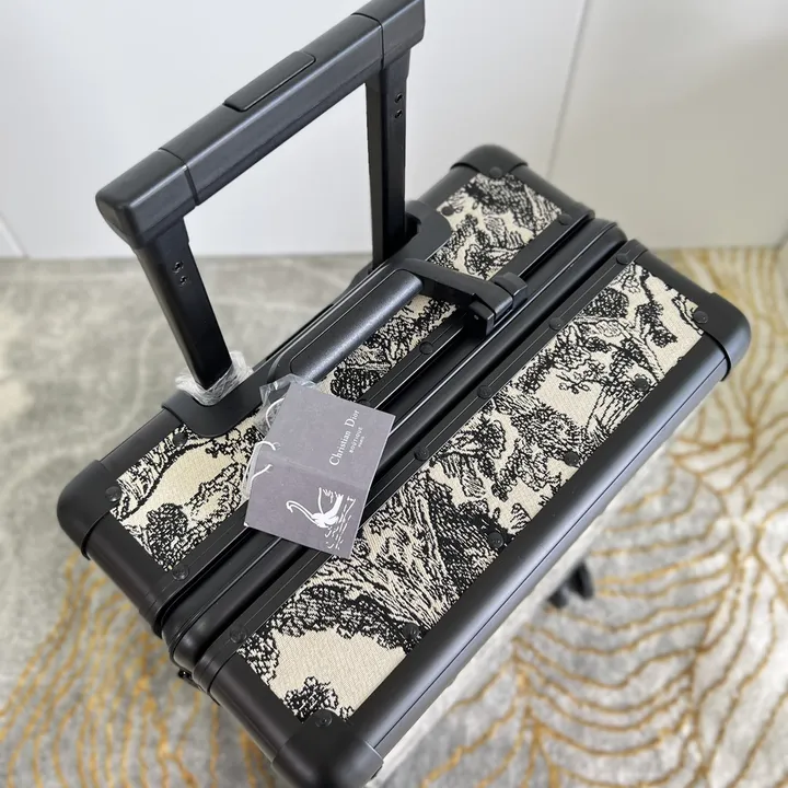 スーパーコピー グッチ スーツケース