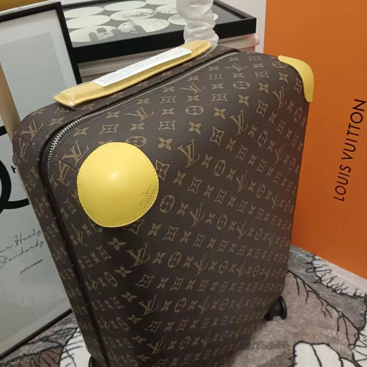 スーパーコピー ルイヴィトン スーツケース