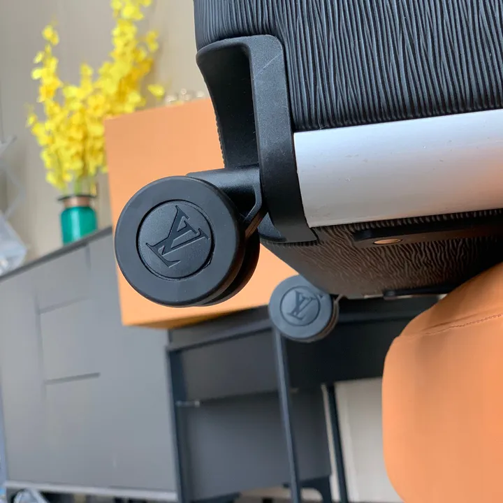 スーパーコピー ルイヴィトン スーツケース