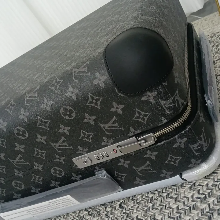 スーパーコピー ルイヴィトン スーツケース
