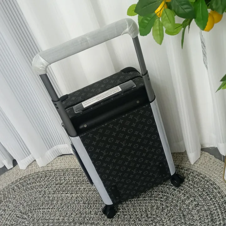 スーパーコピー ルイヴィトン スーツケース