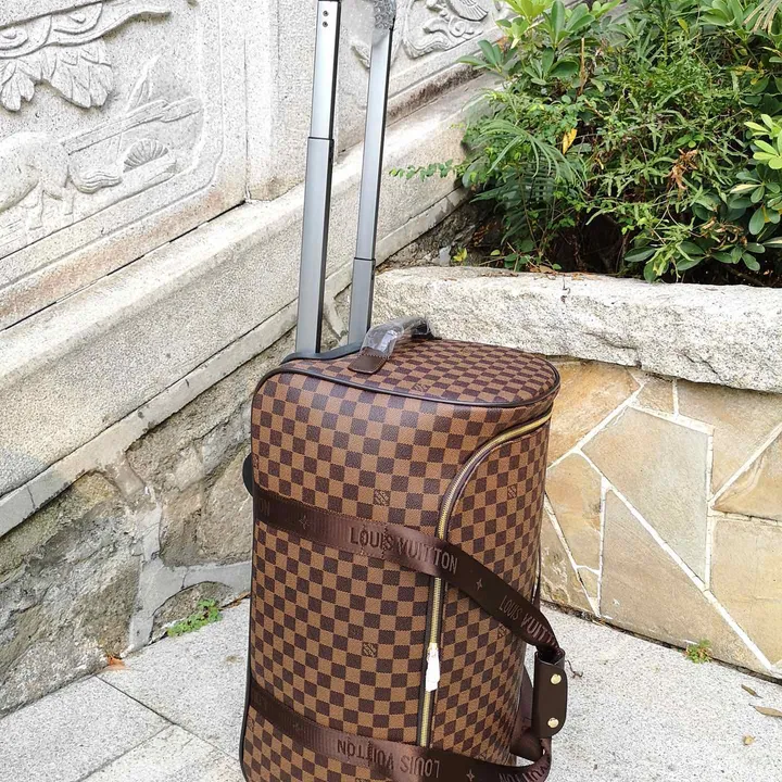 スーパーコピー ルイヴィトン スーツケース