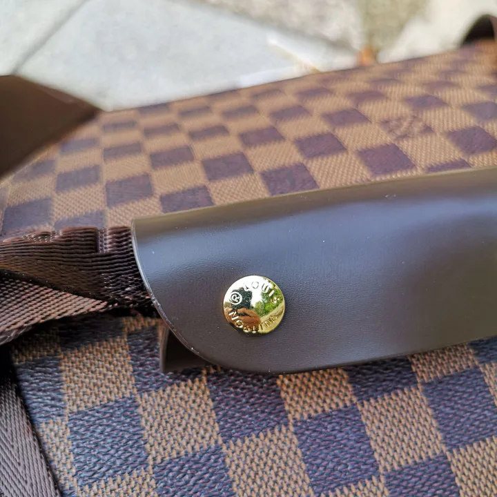 スーパーコピー ルイヴィトン スーツケース