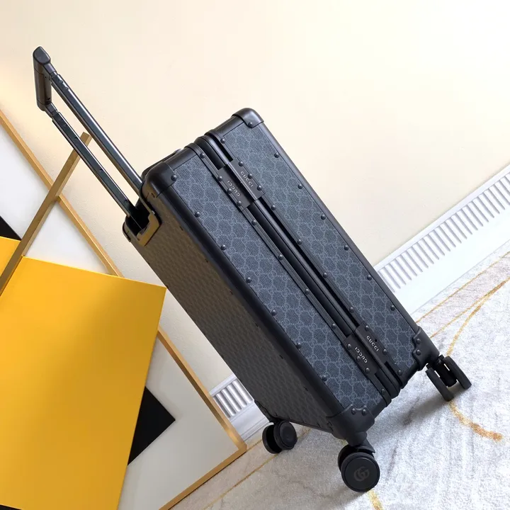 スーパーコピー グッチ スーツケース