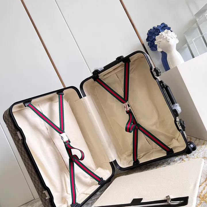 スーパーコピー グッチ スーツケース