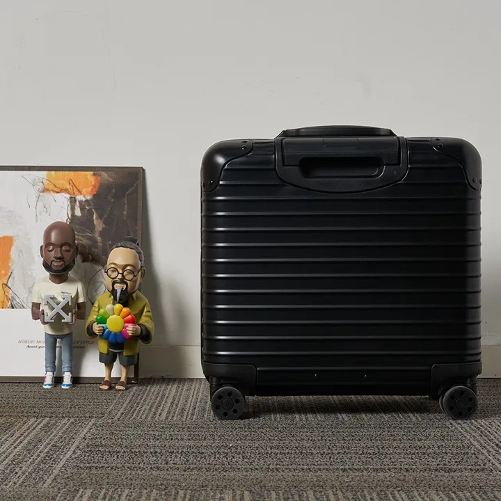 スーパーコピー リモワ スーツケース