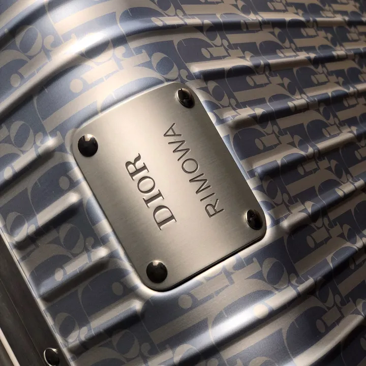 スーパーコピー グッチ スーツケース