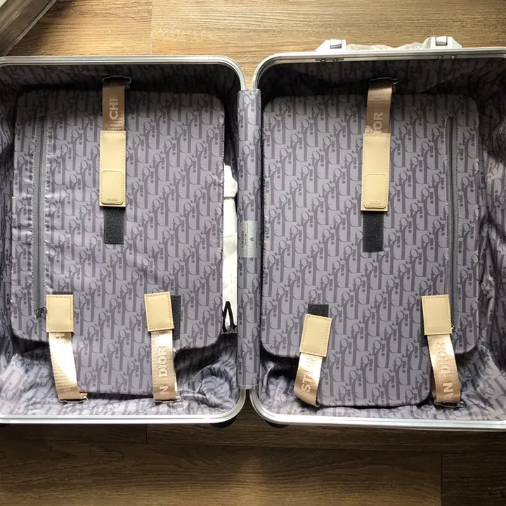 スーパーコピー グッチ スーツケース