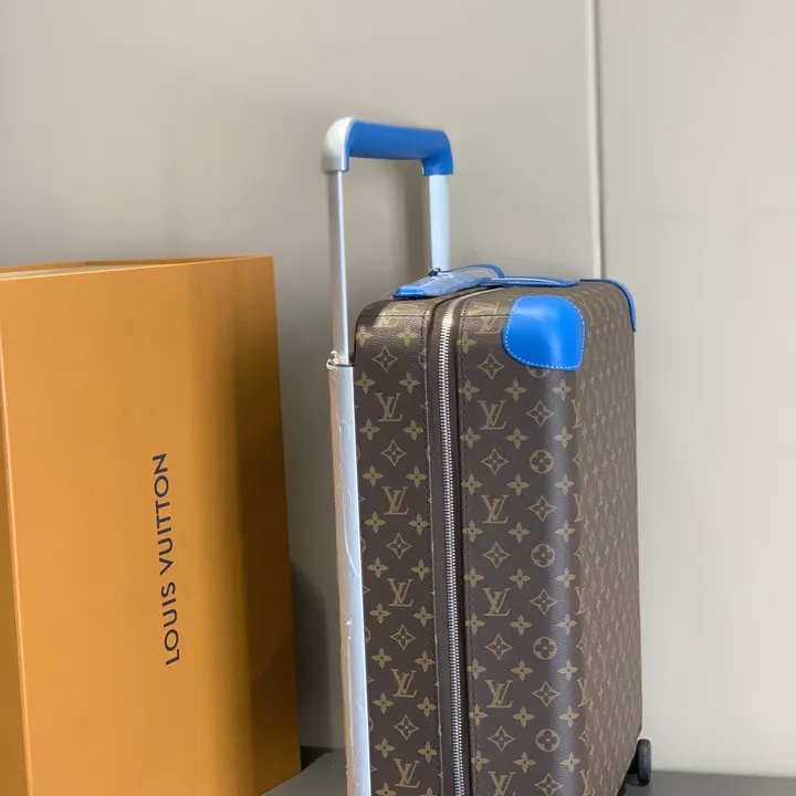 スーパーコピー ルイヴィトン スーツケース