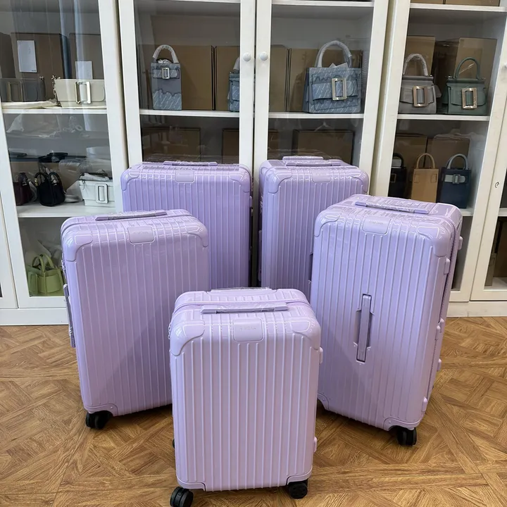 スーパーコピー リモワ スーツケース