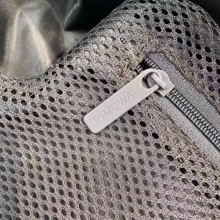 スーパーコピー リモワ スーツケース